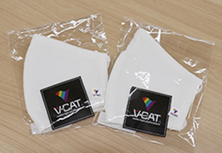 寄贈したオリジナルV-CATマスク