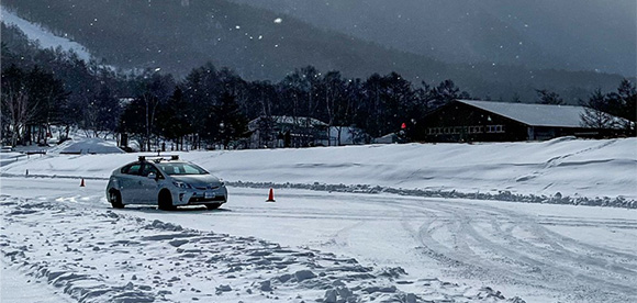 あらゆる走行条件に対応したロバスト車両状態推定手法